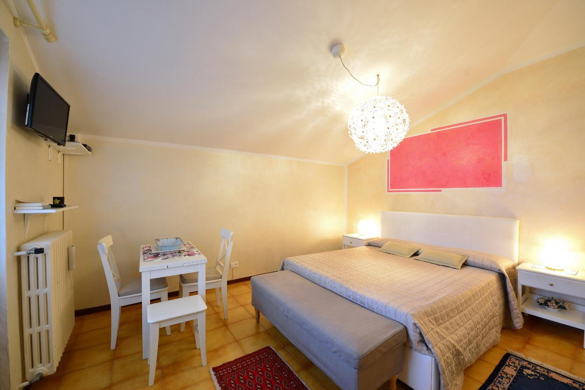 Bed And Breakfast Due Leoni Torri Del Benaco Esterno foto